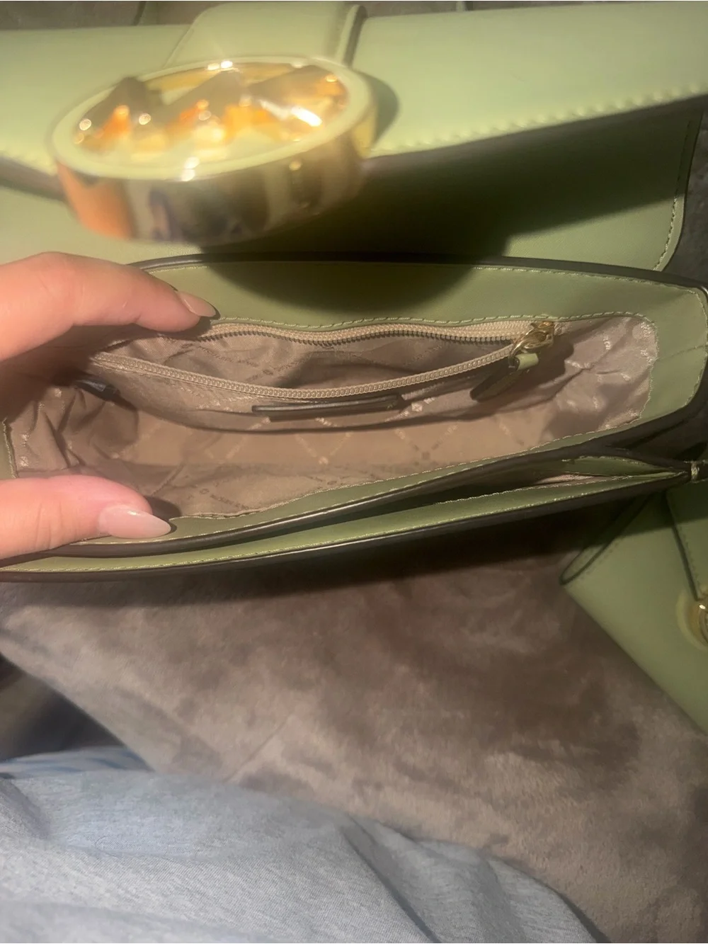 Michael Kors Sage Green Crossbody Bag with Matching Wallet 💚